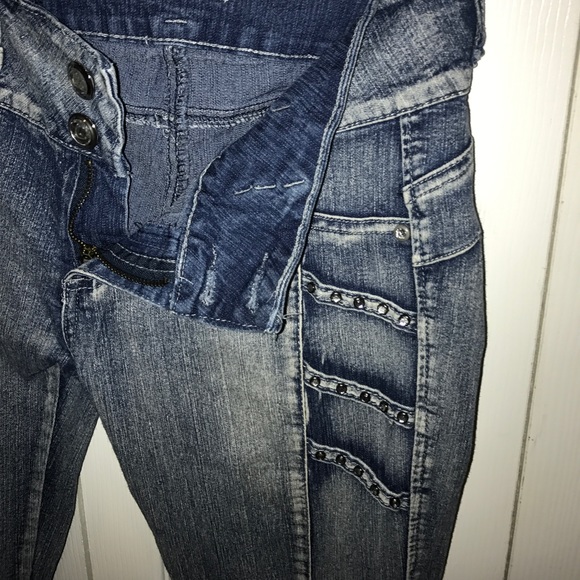 Colombian jeans. fit great in all the right places - Picture 3 of 5